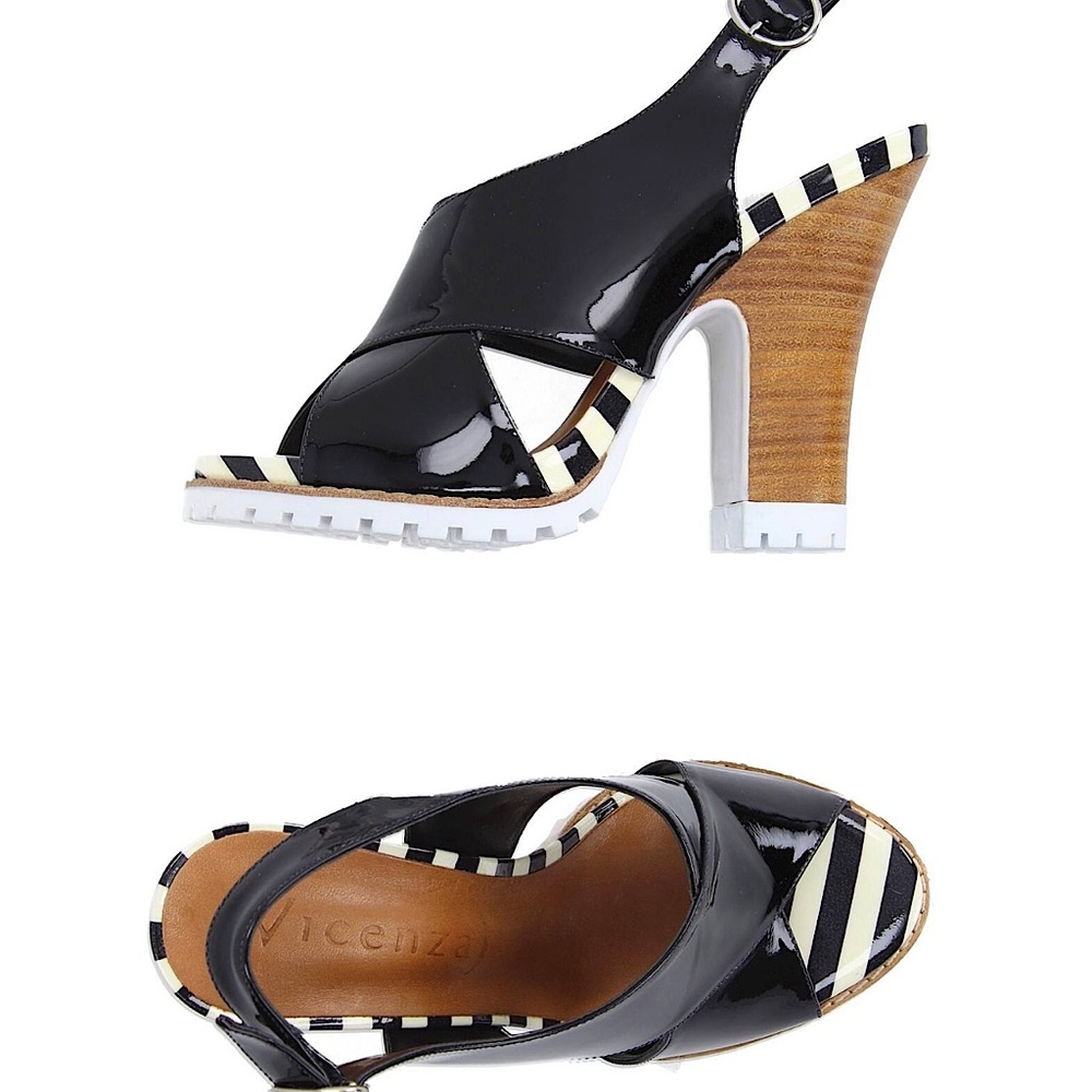 Vicenza) Sandals NIB!